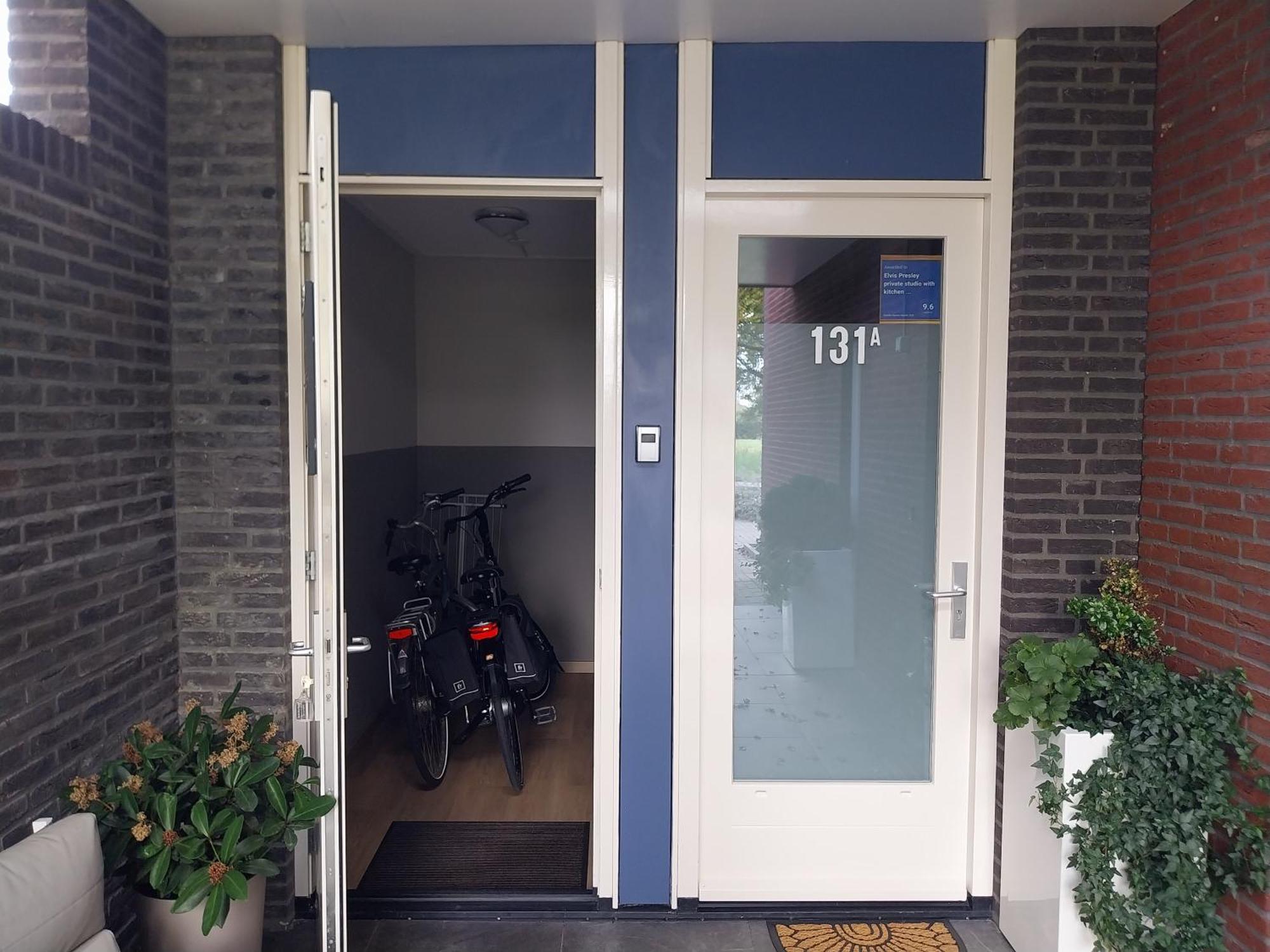 Elvis Presley Private Studio With Kitchen And Airconditioning Goes Eksteriør billede