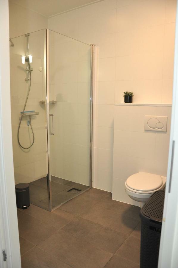 Elvis Presley Private Studio With Kitchen And Airconditioning Goes Eksteriør billede